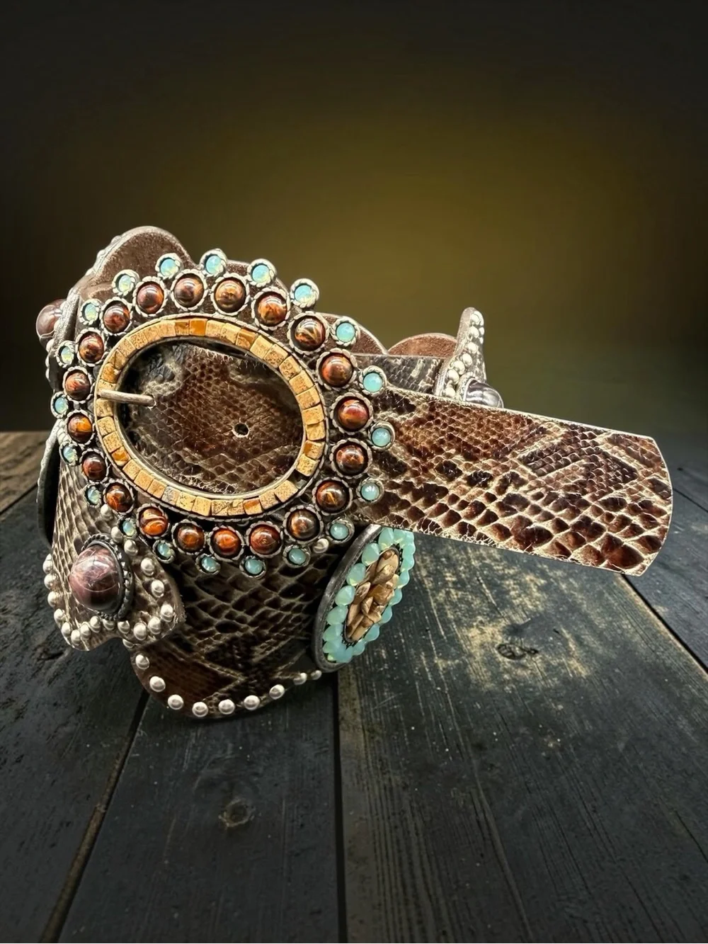 Leatherock 34 M Python Snakeskin Leather Turquoise Crystal Scallop Contour Belt
